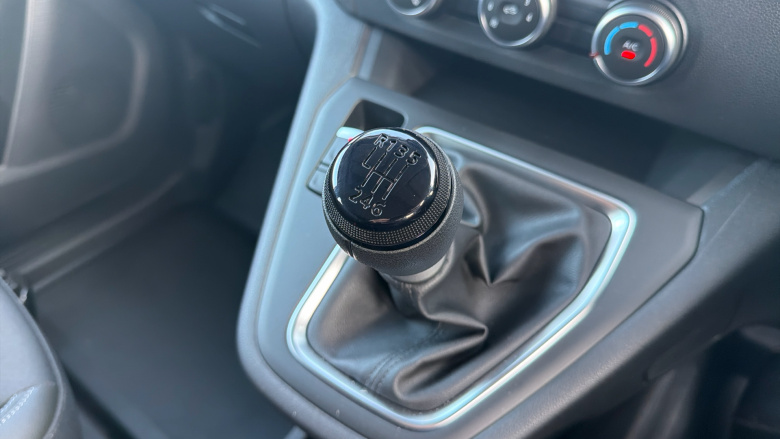 Renault Kangoo L2 Diesel LL21 Blue dCi 95 Advance [Safety] Crew Van